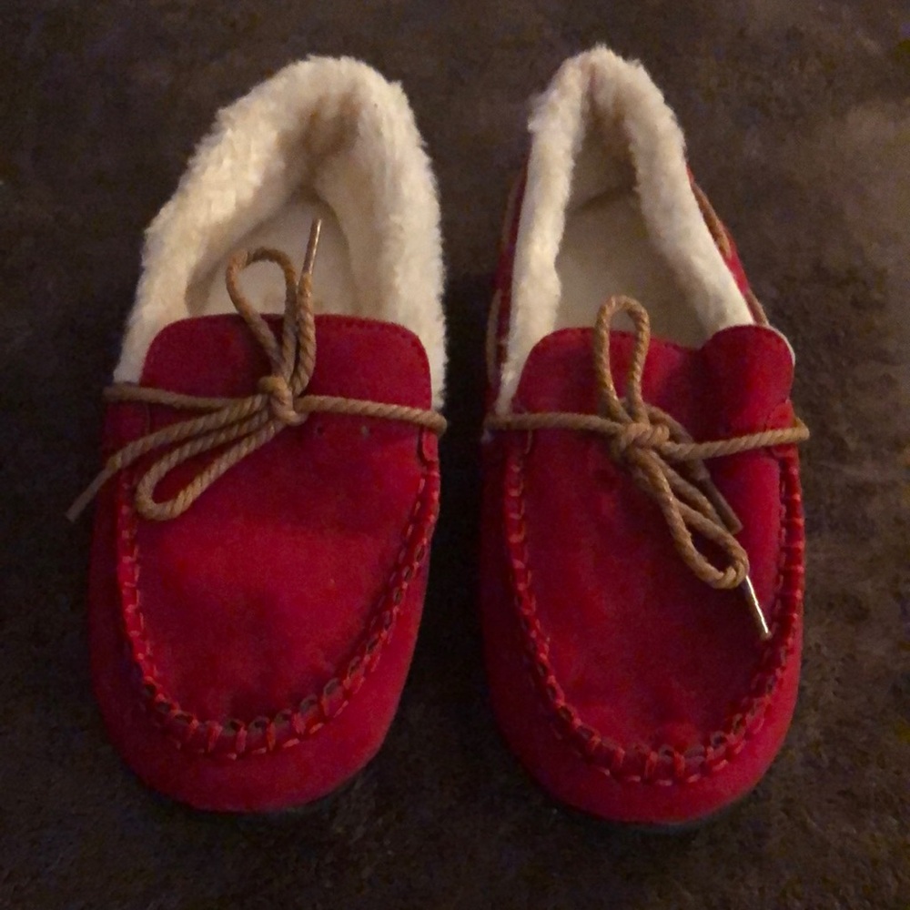 Ladies red house slippers
